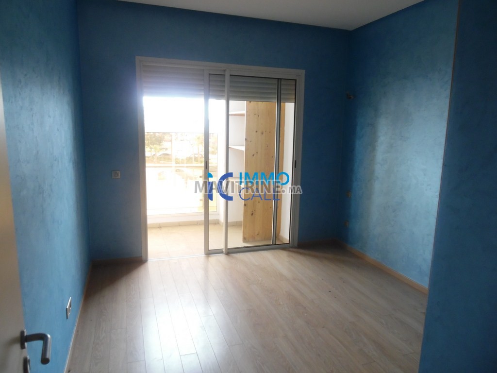 Appartement 170m² en location à Hay riad