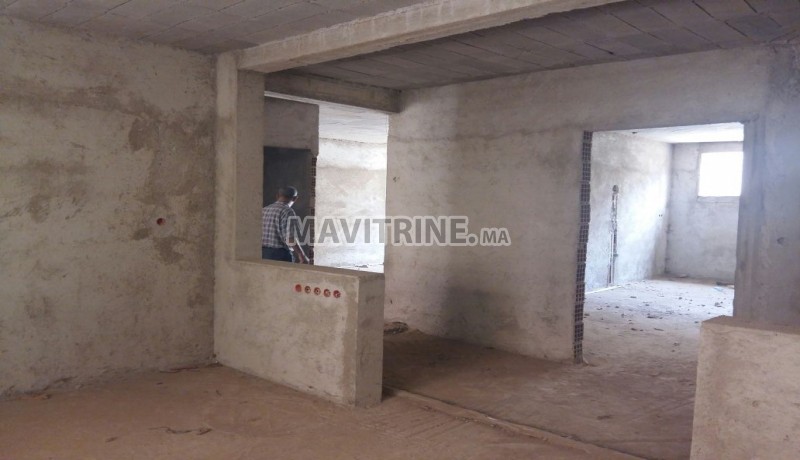 VILLA SEMI-FINIE de 259 m2 à Oujda Hay El Andalous