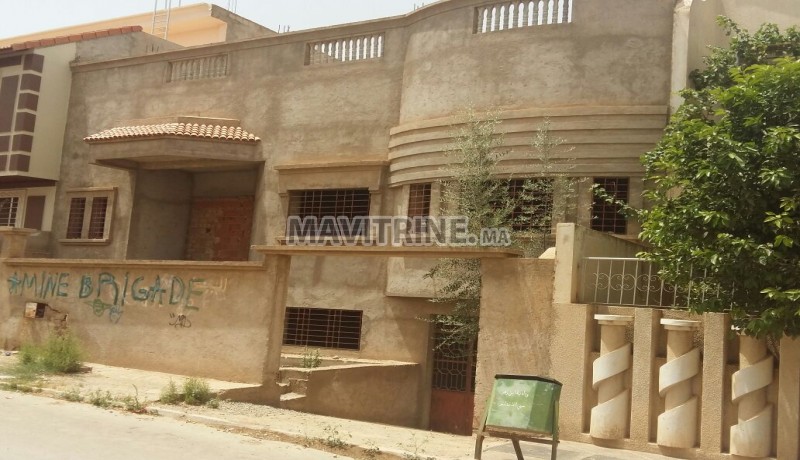 VILLA SEMI-FINIE de 259 m2 à Oujda Hay El Andalous