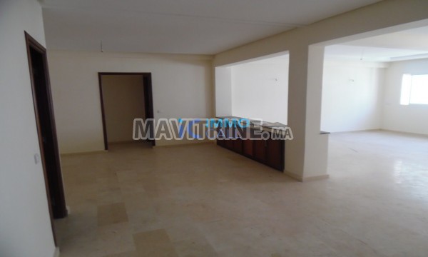 Appartement de 170 m² en location située à Souissi