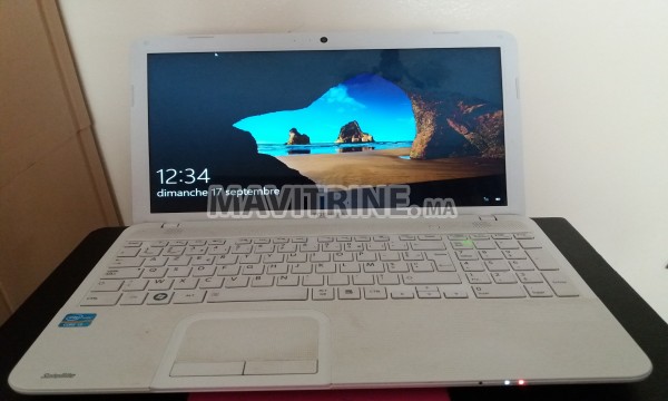 TOSHIBA  Satellite i3 4Go RAM