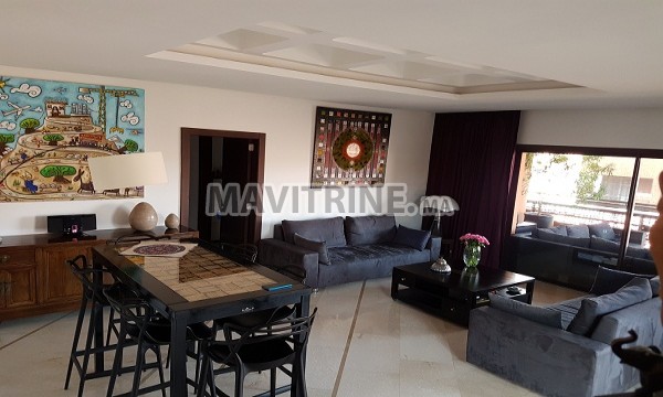 Agréable appartement luxueux de 150m à marrakech