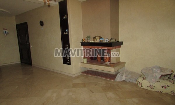 joli appartement de 141m² à abdelmoumane