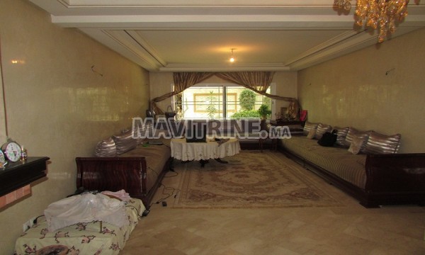 joli appartement de 141m² à abdelmoumane