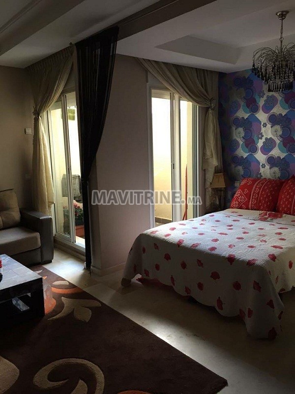 trés beau studio 60 m² à Maarif