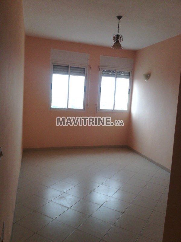 Agadir 10 minutes mer ,appartement2 chambres,2balcons