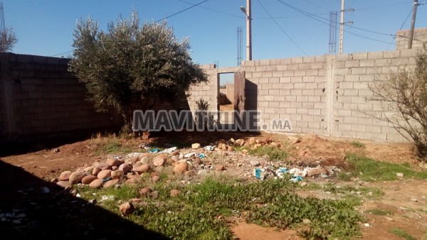 Terrain constructible  de 128m2 Route  Sidi  Ghiat