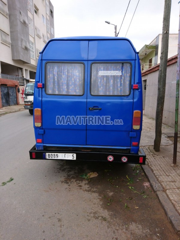 voiture Mercedes 208D