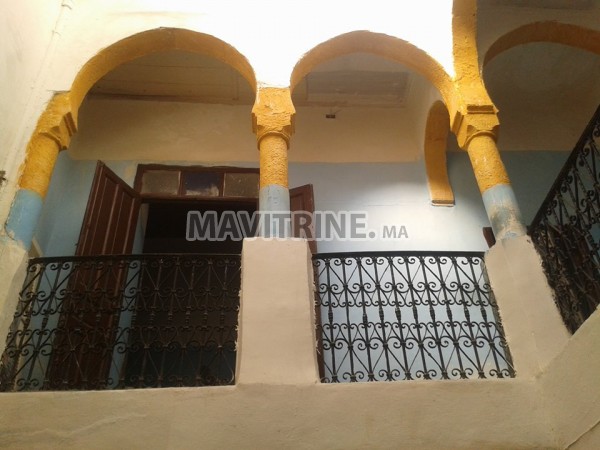 maison sous forme d'un Riad