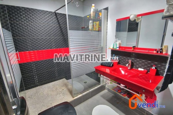 Charmante villa 226m2 à vendre – Al Yassamine