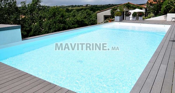 Traitement de piscine.