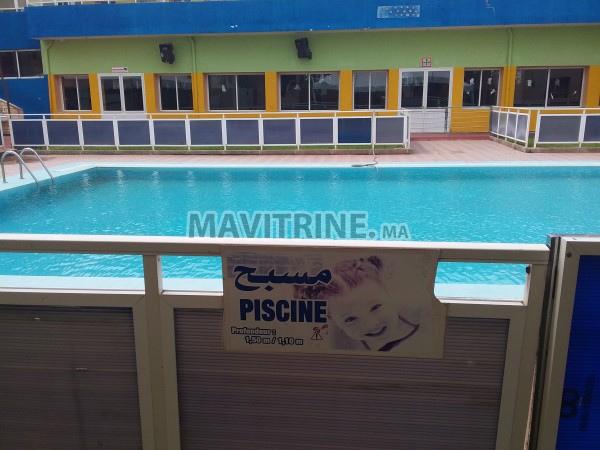 Traitement de piscine.