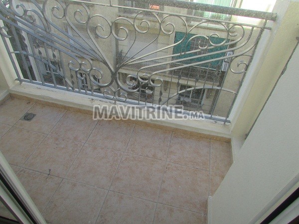 bel appartement de 160 m² en location à racine