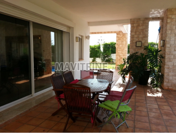 Villa de 1650 m² à Dar Bouazza