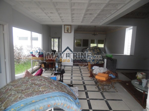 Jolie villa a retaper à vendre sur Rabat Souissi