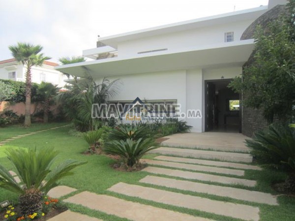 Une villa magnifique de 2000m² à vendre sur Rabat