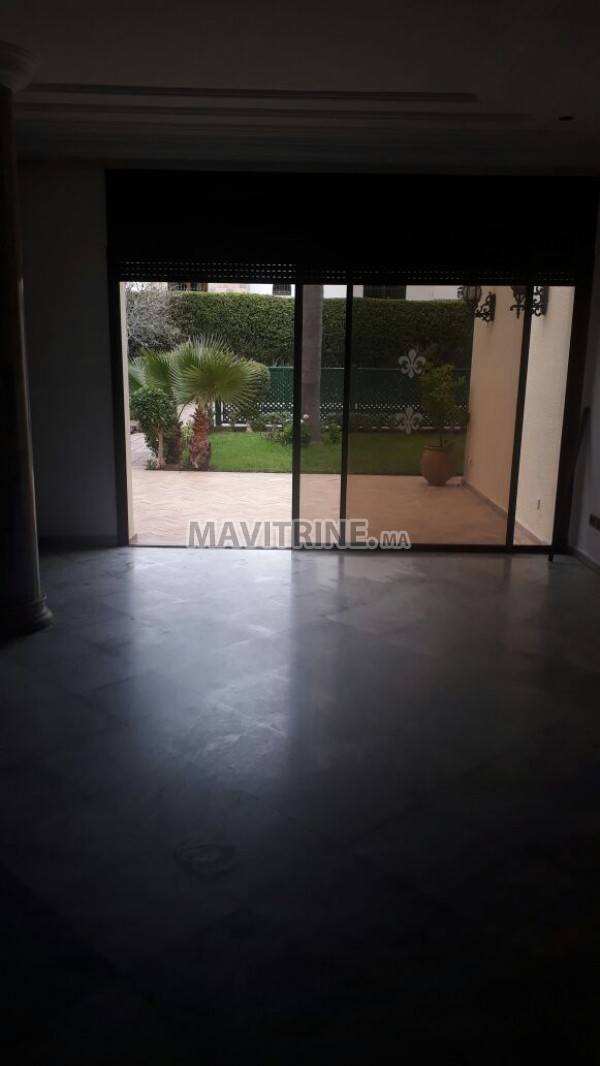 location magnifique villa 1200 m² Hay Riad