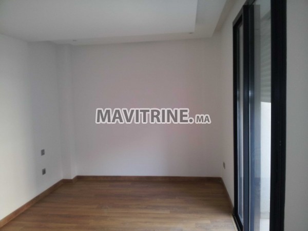 Appartement de standing 144 m2 à louer à Hay Riyad Rabat