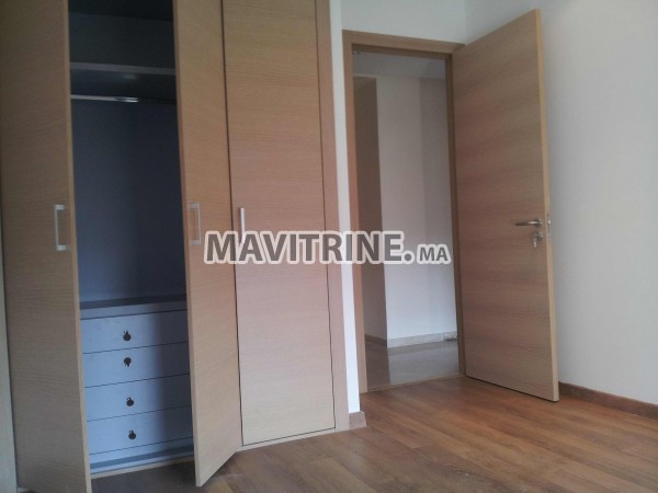 Appartement de standing 144 m2 à louer à Hay Riyad Rabat