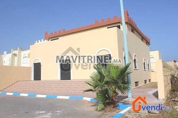 Magasin showroom sur la route principale – Sidi Bouzid