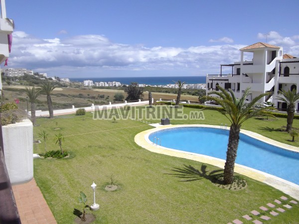 BEL APPARTEMENT DANS COMPLEXE SÉCURISÉ à CABO NEGRO