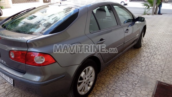 Vente voiture Laguna BVA toute option