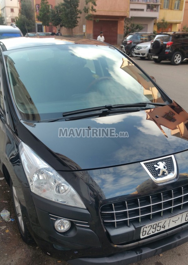 PEUGEOT 3008 hdi 1.6 ttes options