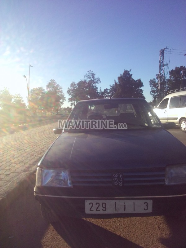 Voiture Peugeot 205 a vendre