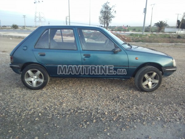 Voiture Peugeot 205 a vendre