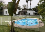 Photo de l'annonce: Très belle villa avec piscine et chauffage central à Souissi Rabat