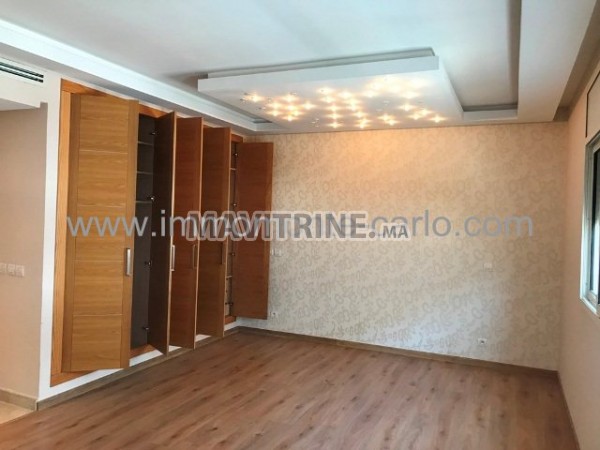 Appartement de standing avec terrasse sans vis-à–vis au haut  Agdal Rabat