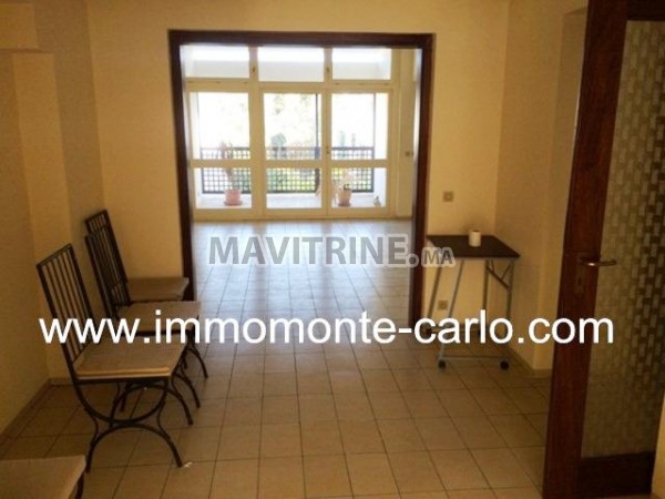 Bel appartement avec terrasse à louer Rabat haut Agdal