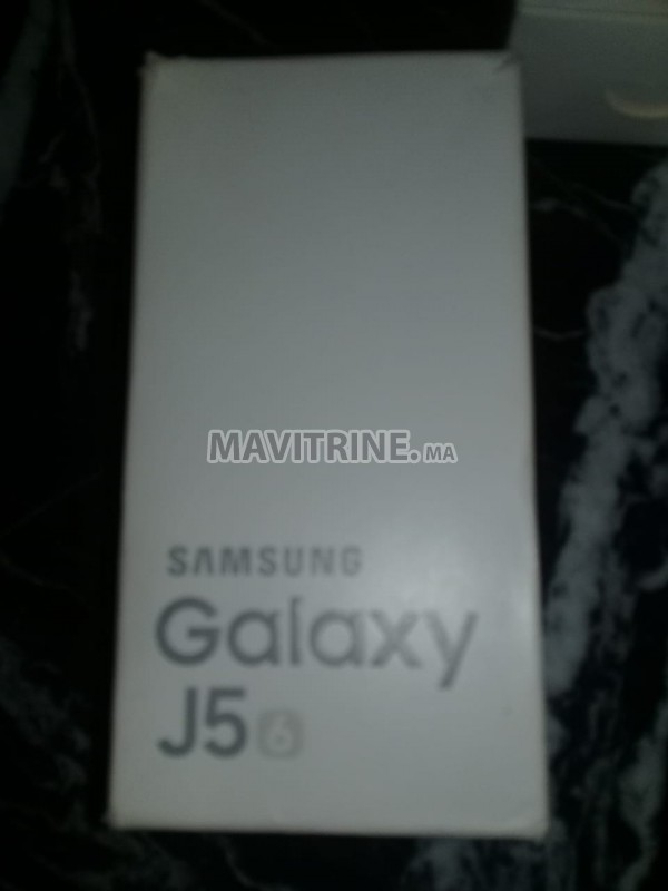 Samsung Galaxy J5 6