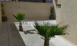 Villa de luxe à vendre à Meknes. Superficie 253.0 m². Places de stationnement et terrasse.