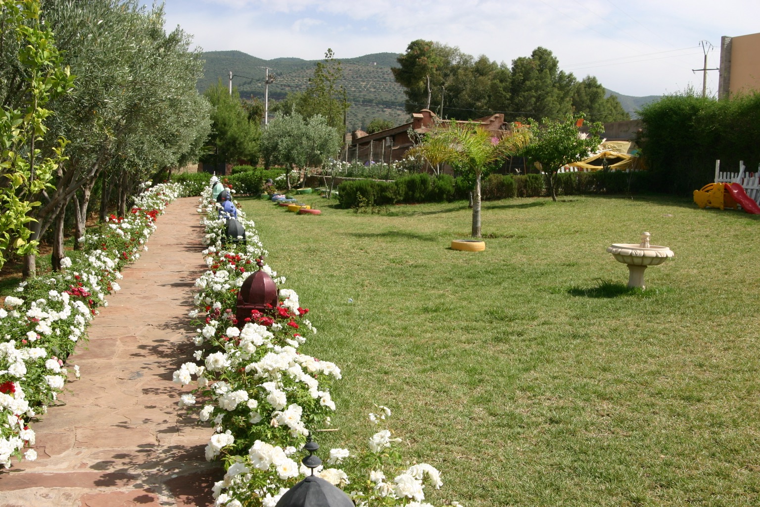 Location gérance maison d'hôtes à Marrakech route de l'Ourika