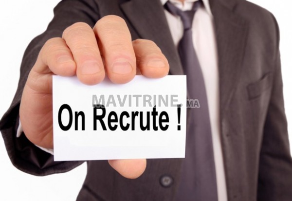 Nous recrutons des opérateurs de saisie/web designers/assistantes de direction