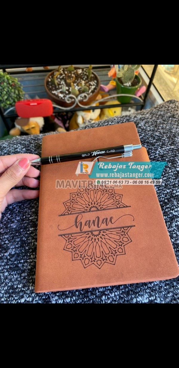 Agenda + stylo cadeaux homme maroc personnalisé