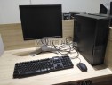 Photo de l'Annonce: 8 ordinateurs du bureau