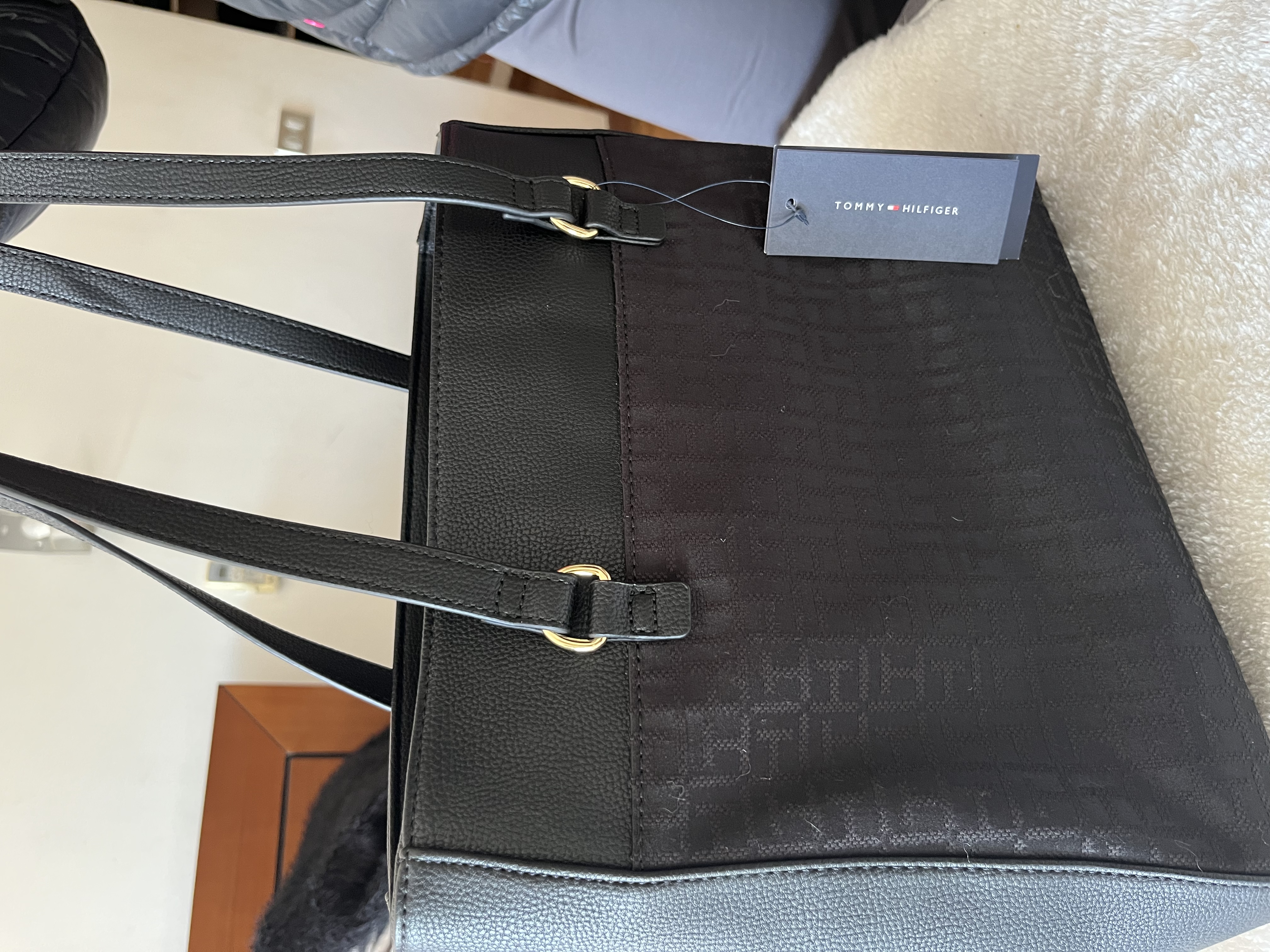 Sac à main Tommy Hilfiger avec porte monnaie