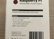 Photo de l'annonce: Raspberry PI 4 case with Power Supply